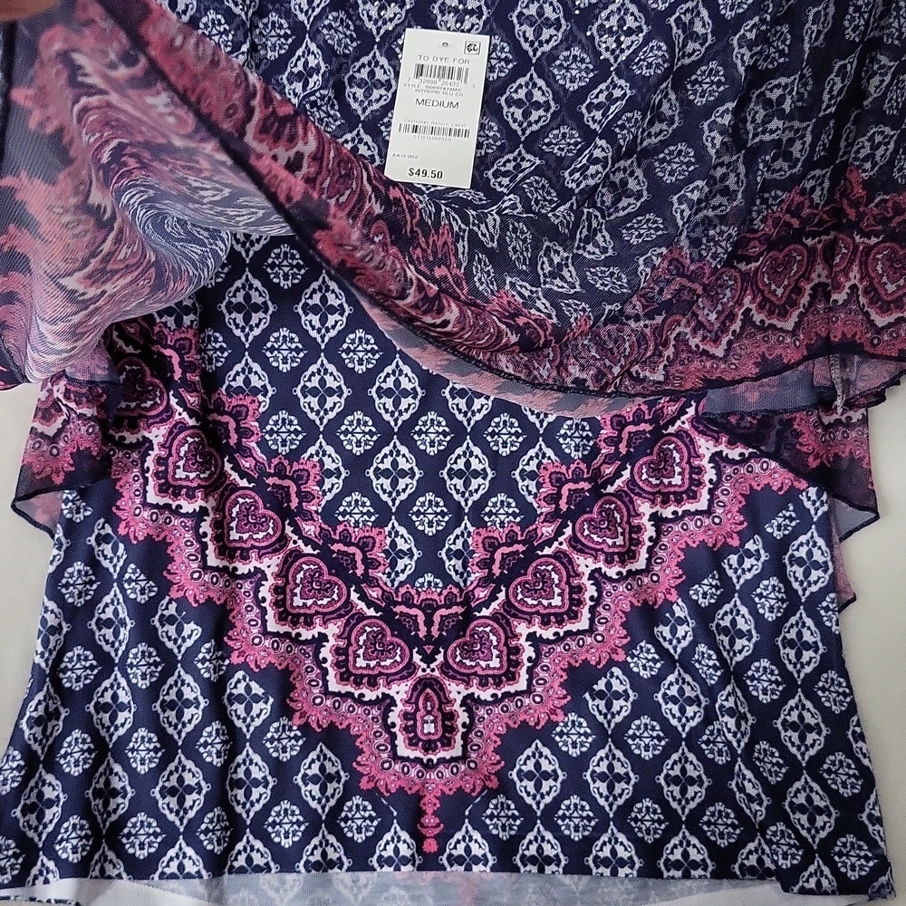 Women's Blue and Pink Patterned Top - Picture 7 of 9